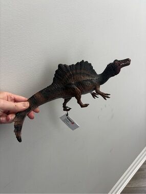 Schleich Brown Spinosaurus Dinosaur Toy Figure - BNWT